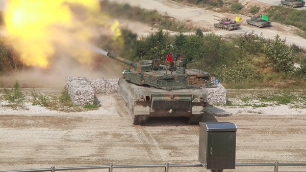 대한민국 방위산업전 2016 기동 화력시범.(사진=DX코리아 제공)