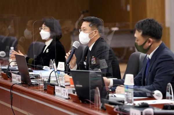 해군이 경항공모함(경항모) 도입의 당위성과 비전을 논하는 세미나를 개최하고 있다.(사진=해군 제공)