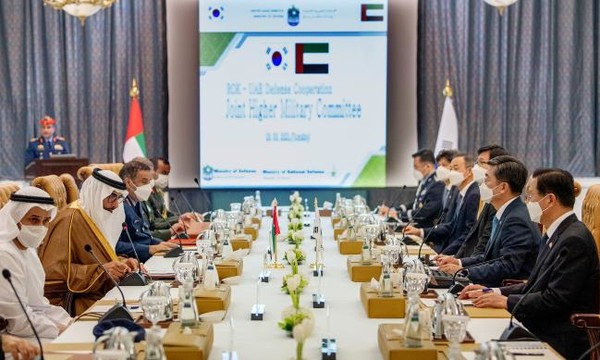 아랍에미리트(UAE)를 방문 중인 서욱 국방부 장관이 23일 현지에서 한-UAE 고위급 회담에 참석해 양국의 국방·방산협력 강화 방안을 논의하고 있다. (사진=국방부 제공)