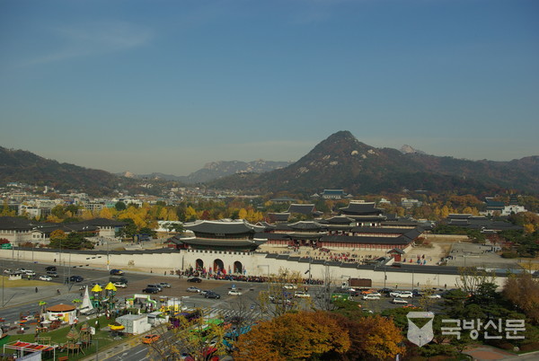 경복궁 전경. 대한민국역사박물관 옥상에서.