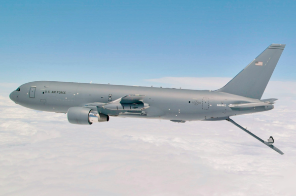 KC-46 공중급유기