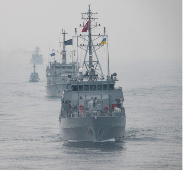 다국적 해상 합동 훈련인 '시 브리즈' 훈련에 참가한 우크라이나 전함.