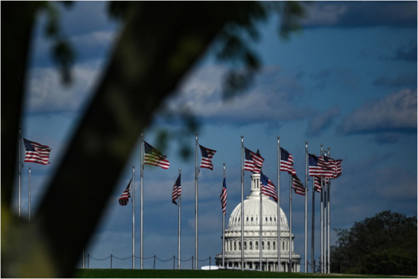 미 하원 세출위원회는 2022년도 국방비 7,060억 달러 지출 법안을 13일 통과시켰다.