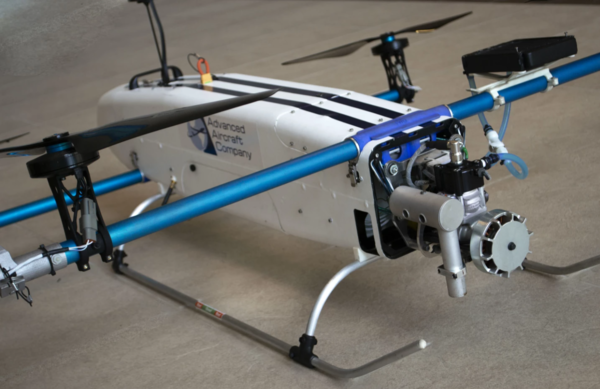 HAMR(Hybrid Advanced Multi-Rotor) 드론은 최대 3시간50분 동안 비행 가능하다.