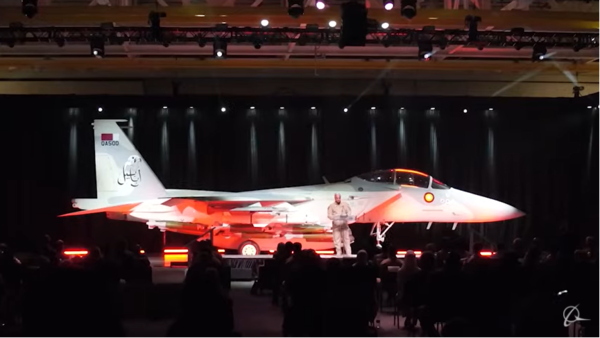 보잉사는 세인트루이스 공장에서 가장 성능개량된 F-15QA 전투기를 공개했다. (사진=보잉사)