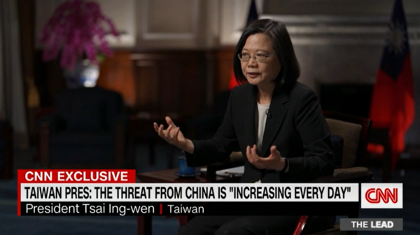 미 CNN과 인터뷰 중인 차이잉원 대만 총통.