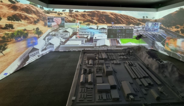 DDP 특별전시실 내 무선네트워크관. (사진=국방부 제공)