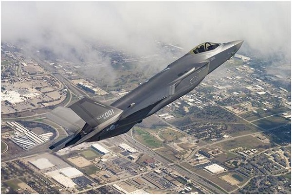 국내 도입된 첫 스텔스기 F-35A. (사진=방사청 제공)