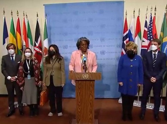 린다 토머스-그린필드 유엔주재 미국대사가 20일 북한 탄도미사일 발사에 대해 규탄하는 공동성명을 발표 중이다. 