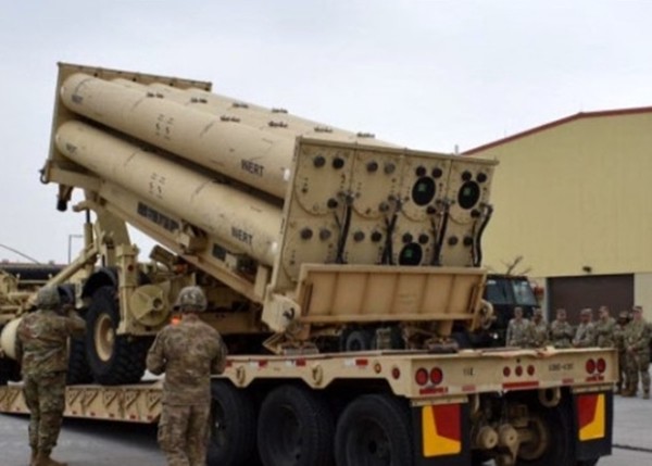 경북 성주에 배치된 사드 기지 발사대.(국방신문 자료 사진)