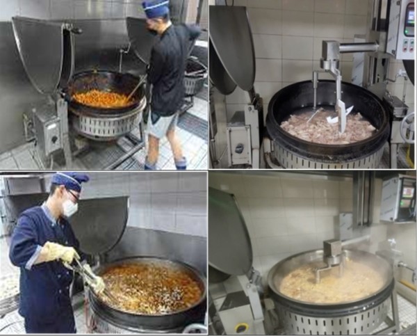 충남 논산 육군훈련소 제28연대 식당에서 시범 운영 중인 ‘군 조리로봇’(오른쪽)이 볶음·국 요리를 하고 있다.(사진=국방부 제공)