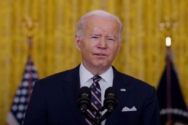 조 바이든 미국 대통령은 22일(현지시간) 백악관 브리핑에서 우크라이나 침공 사태에 대해 러시아에 첫 제재를 가한다고 밝혔다. (사진=백악관 페이스북 갈무리)