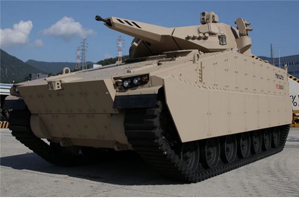 방위사업청은 호주로 수출 추진 중인 레드백 장갑차의 시범운용을 육군에서 오는 4~5월 간 진행한다고 30일 밝혔다. (사진=방사청 제공) 