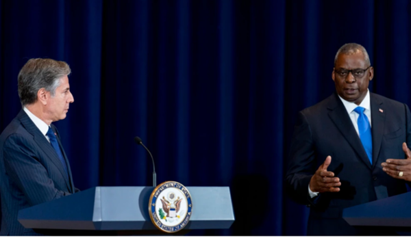 토니 블링컨 미국 국무부장관(왼쪽), 로이드 오스틴 미국 국방부장관.(사진=AP 연합뉴스)