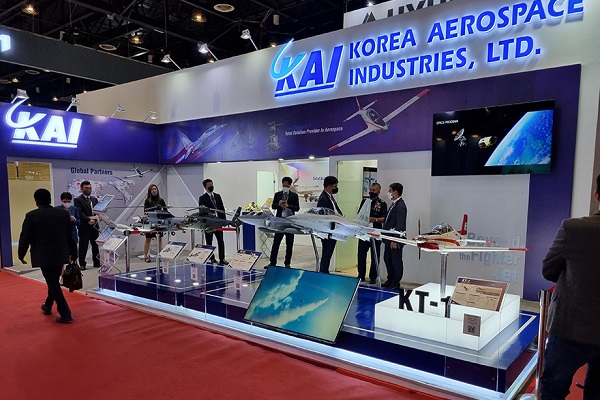 KAI는 필리핀 'ADAS 2022'에서 KF-21 전투기, FA-50 경공격기, KT-1 기본훈련기 등을 선보였다. (사진=KAI 제공)