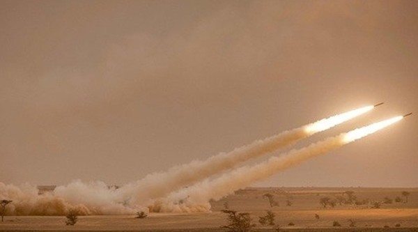 미 육군의 신속 기동 장거리 포병 다연장 로켓시스템(HIMARS·하이마스).(자료 사진=AFP 연합뉴스)