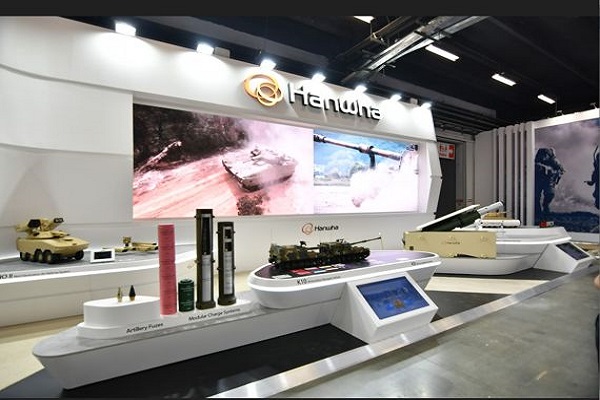 폴란드 MSPO 2022 전시회에 설치된 한화그룹 통합부스 전경. (사진=한화디펜스 제공)