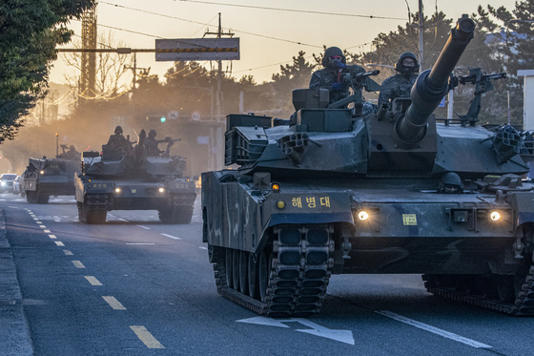 2022 호국합동상륙훈련에 투입된 해병대 전차(K1A1)가 작전지역으로 이동하고 있다. (사진=해병대사령부 제공)