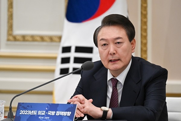 윤석열 대통령이 11일 청와대 영빈관에서 2023년도 외교부‧국방부 업무보고에서 발언하고 있다.(사진=대통령실 제공)