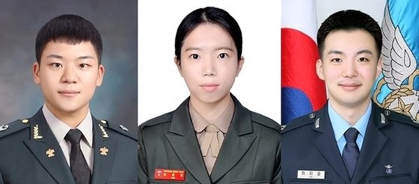 28일 충북 괴산군 육군학생군사학교에서 열린 ‘2023 학군장교 통합임관식’에서 대통령상을 수상한 최민석 소위(육군), 최예빈 소위(해병대), 하지승(공군) 소위.(사진=육군 제공)