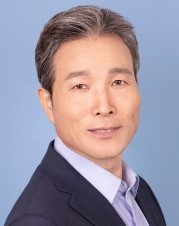 류원호 국방신문 논설위원·법학박사·국민대 겸임교수