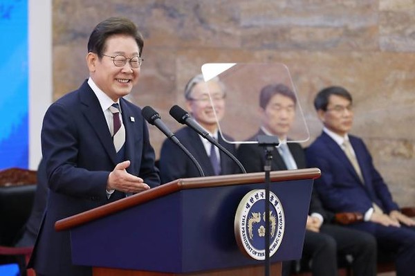 이재명 대통령이 4일 오전 서울 여의도 국회의사당 중앙홀(로텐더홀)에서 열린 제21대 대통령 취임선서식에서 취임사를 하고 있다. (사진=국회사진기자단)