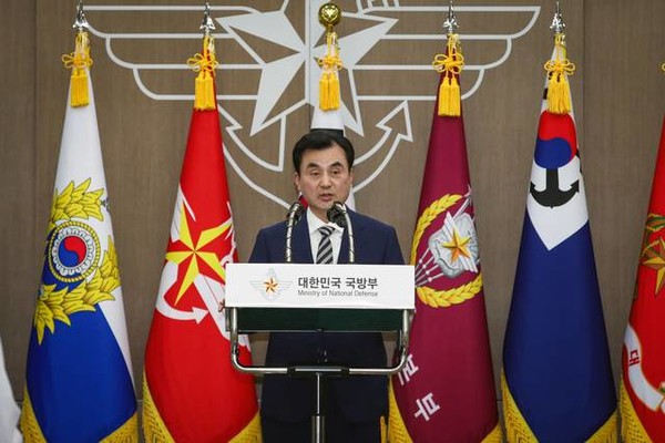 안규백 신임 국방부 장관이 25일 서울 용산구 국방부에서 열린 취임식에서 취임사를 하고 있다. (사진=국방부 제공)