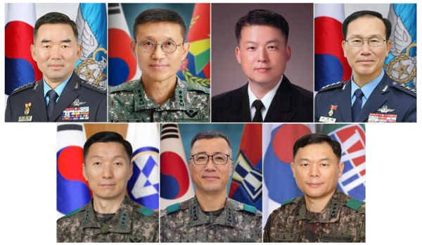 이재명 대통령이 군 최고 지휘부를 일괄 교체하며 지휘체계 정비에 나섰다. 사진 위쪽 시계방향으로 진영승 합참의장 내정자, 김규하 육군참모총장, 강동길 해군참모총장, 손석락 공군참모총장, 김호복 제2작전사령관, 주성운 지상작전사령관, 김성민 한미연합사 부사령관. (사진=국방부 제공)
