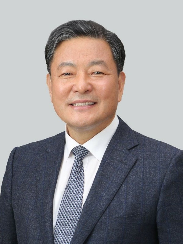  황기철 전 국가보훈처장·‘6·25전쟁 유엔 참전용사 초상화 헌정 및 전시회’ 추진위원장